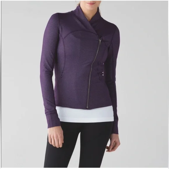 Lululemon Precision Jacket Chain Link Lilac Zinfandel 6 purple asymmetrical zip - Picture 2 of 16